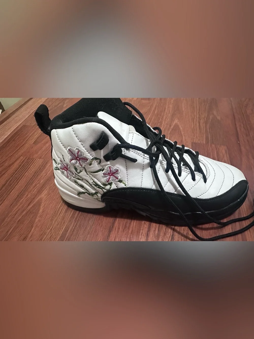 Jordan High-Top Sneakers in White and Black. Size 6.5 youth.